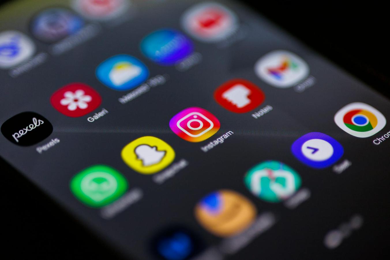 The Most Important Mobile App Development Trends in 2026 (And How to Use Them)
