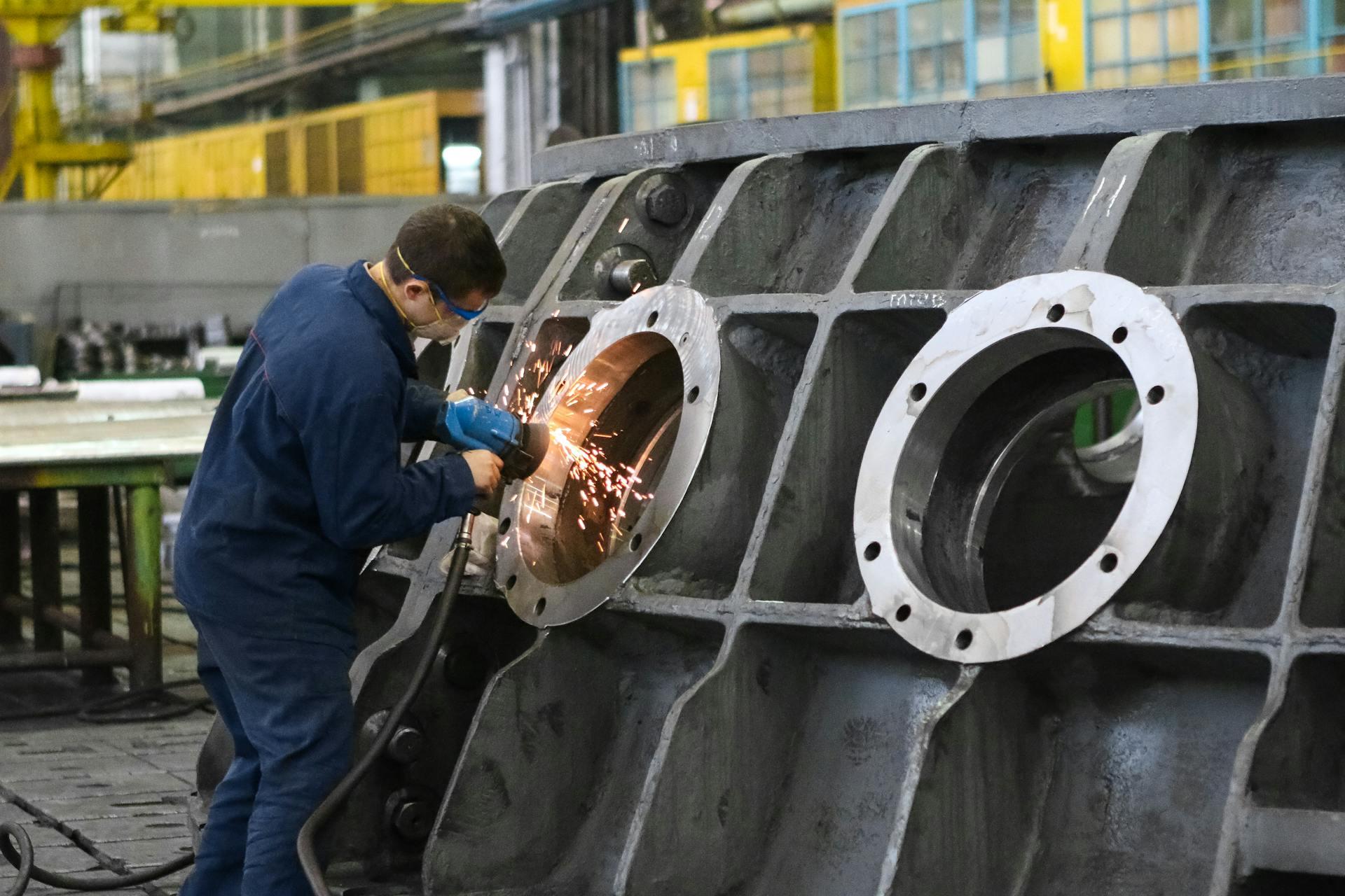 Production Management System Essentials: The 2025 Playbook for Manufacturers